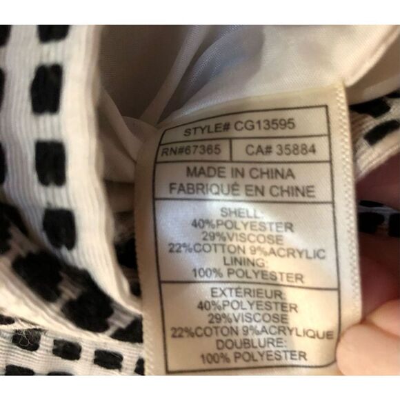 CUPCAKES AND CASHMERE - L Sz 0 EUC Embroidered Skort. PRISTINE CONDITION! ♥️ - Picture 10 of 11